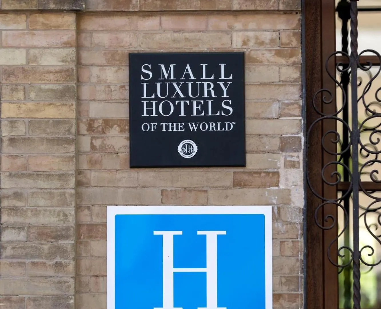 Cavalta Boutique Hotel - Small Luxury Hotels Seville Spain