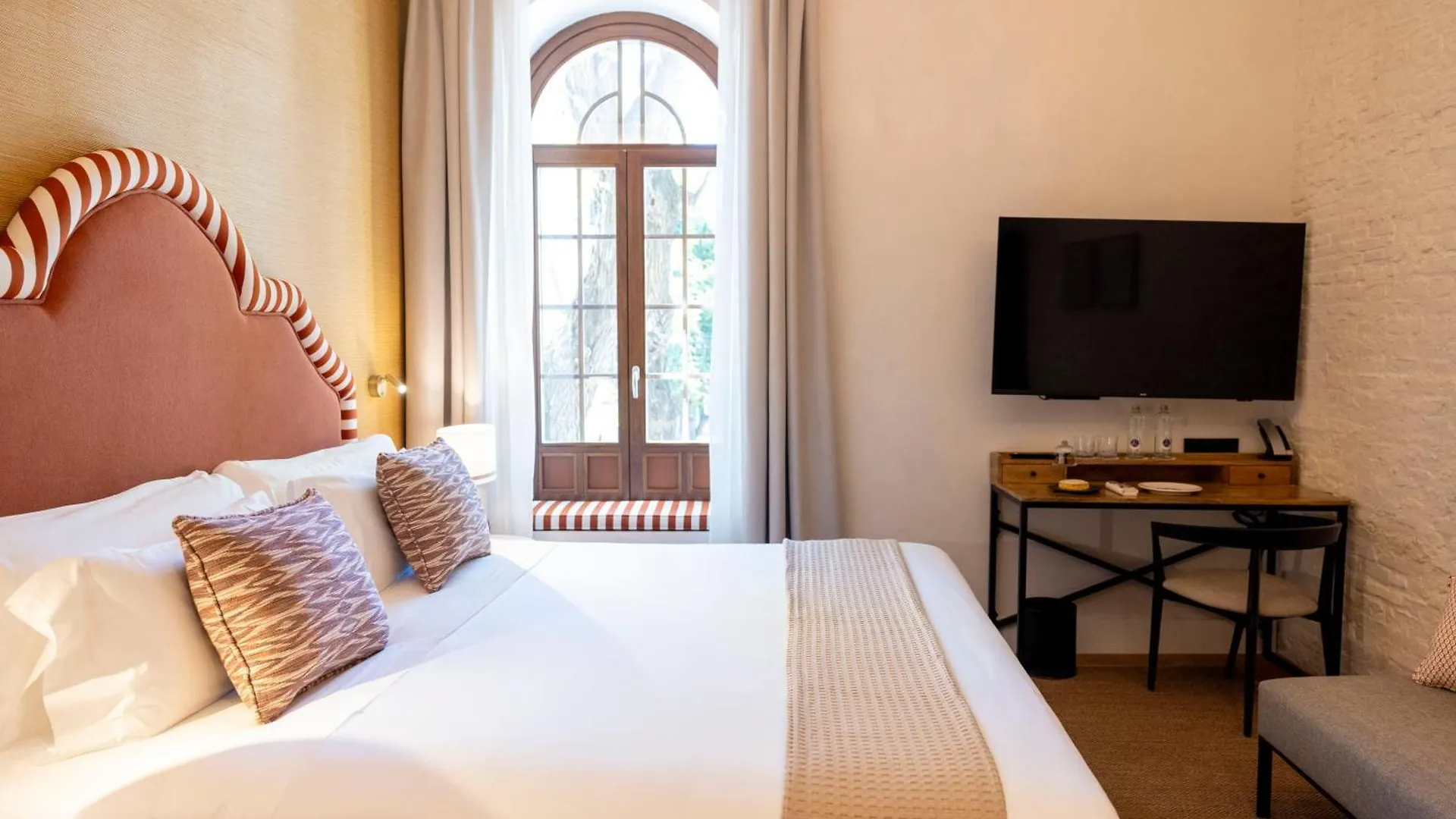 Cavalta Boutique Hotel - Small Luxury Hotels Seville